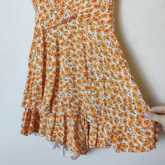 O. Vianca Orange Ditsy Floral Puff Sleeve Romantic Romper Playsuit Small - Picture 4 of 15